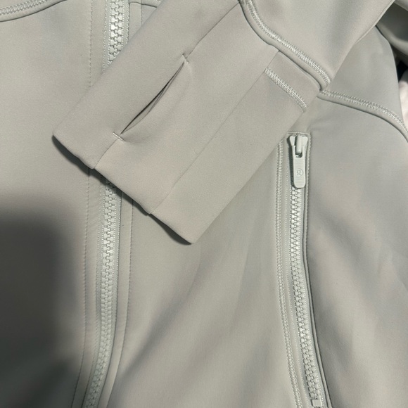 Lululemon light green hooded zip up - Picture 6 of 8